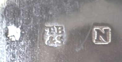 Thomas Bradbury & Sons silverplate mark, date 1915, N into a square