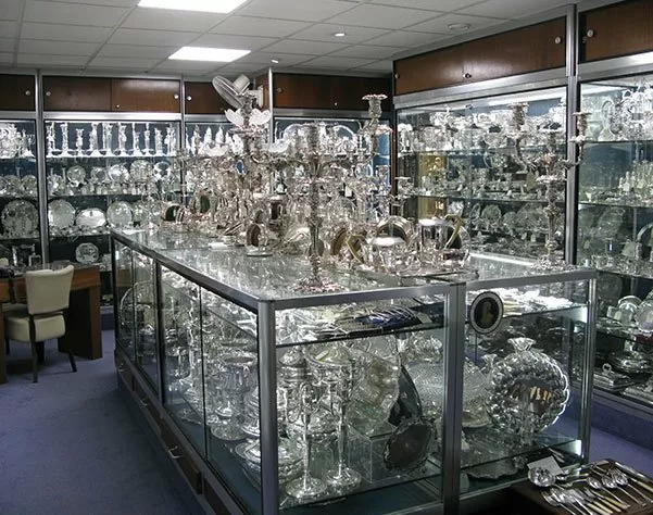 William Walter Antiques LTD