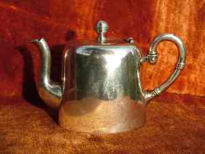 teapot made by Hepp